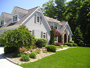 Landscapers and Lawncare Services in Bellefontaine, OH